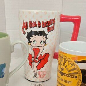 tall BETTY BOOP coffee office mug